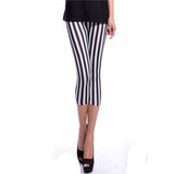 Black and White Vertical Striped Printed Leggings